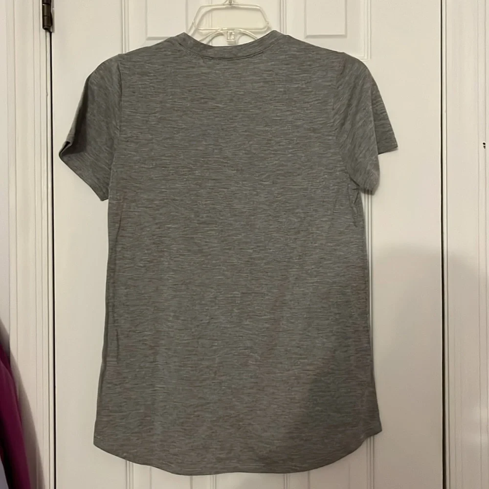 Disney Minnie Mouse Tshirt